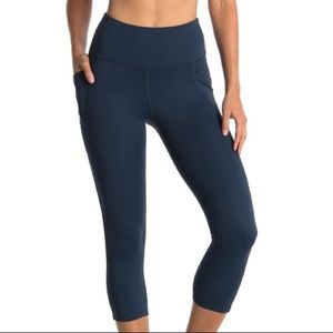 X by Gottex Cropped Capri